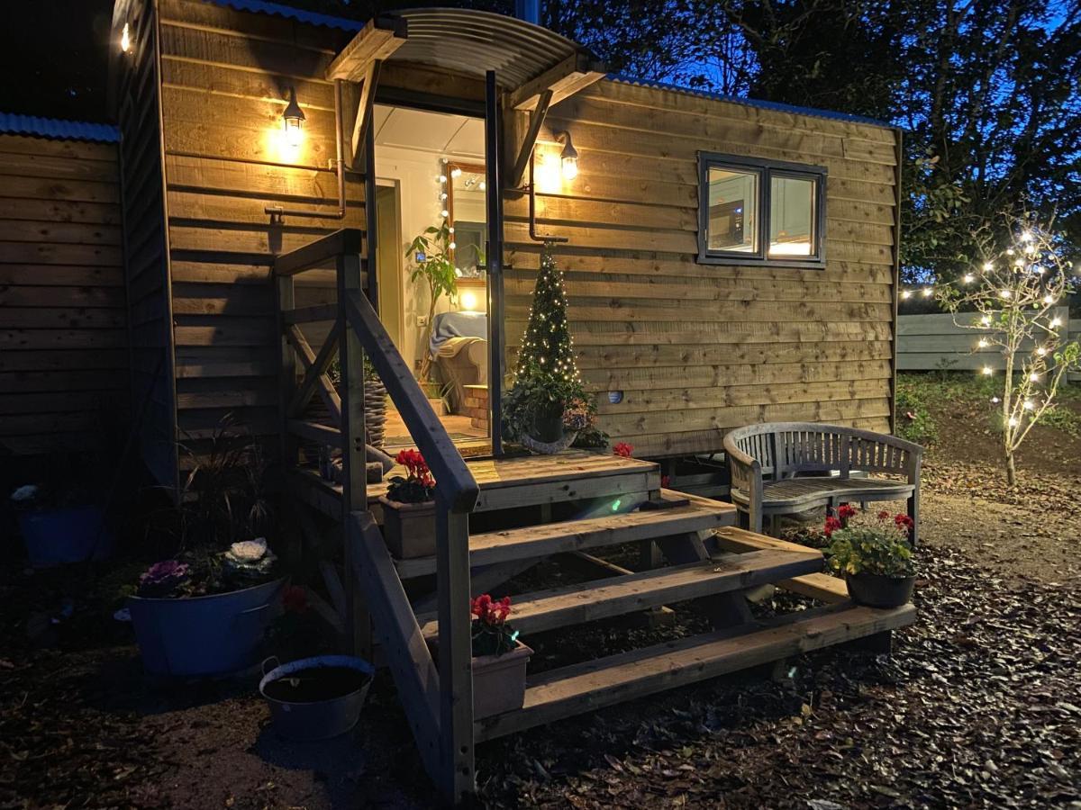 Cosy Double Shepherds Hut In Beautiful Wicklow With Underfloor Heating Throughout Rathnew 외부 사진